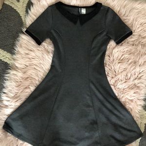 Gray and black dress with collar